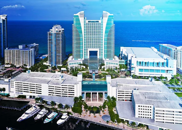 A design throwback of the Diplomat Beach Resort and Convention Center – TBT