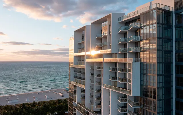 Nichols designed W south beach hotel: cultural retreat on miami’s art deco collins avenue – designboom