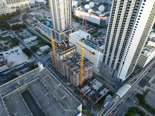 Here’s A list Of All 14 Towers Planned, Completed, Or Under Construction At Miami Worldcenter (Photos) – The Next Miami